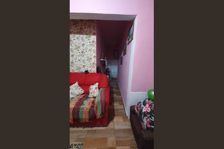 Casa de condomínio para alugar com 200m², 4 quartos e sem vaga Casa de condomínio para alugar com 200m², 4 quartos e sem vagaSala