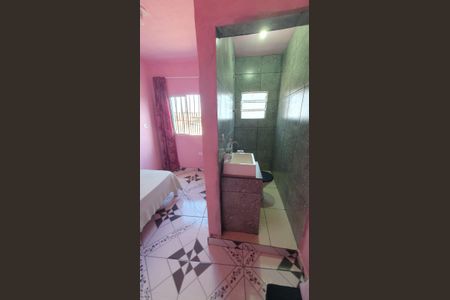 Casa de condomínio para alugar com 200m², 4 quartos e sem vaga Casa de condomínio para alugar com 200m², 4 quartos e sem vagaQuarto