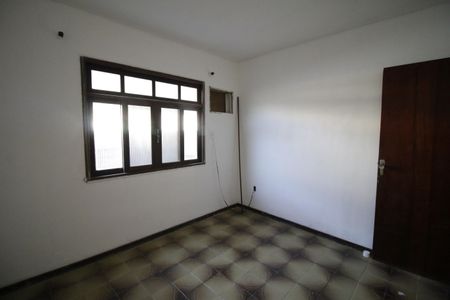 Suíte 1 de casa para alugar com 2 quartos, 55m² em Curicica, Rio de Janeiro