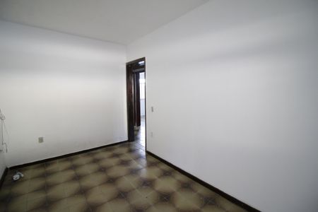 Sala de casa para alugar com 2 quartos, 55m² em Curicica, Rio de Janeiro