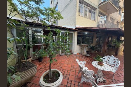 Apartamento à venda com 306m², 3 quartos e 4 vagasÁrea privativa