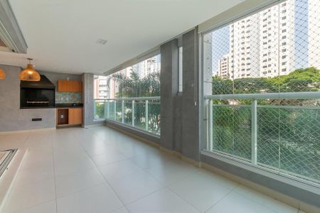 Apartamento à venda com 163m², 3 quartos e 3 vagas