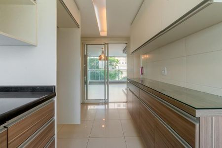 Apartamento à venda com 163m², 3 quartos e 3 vagas