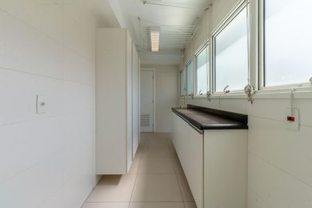 Apartamento à venda com 163m², 3 quartos e 3 vagas
