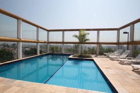 Apartamento à venda com 69m², 3 quartos e 1 vagaÁrea comum - Piscina