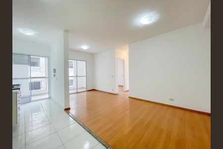 Sala de apartamento à venda com 3 quartos, 69m² em Jaguaribe, Osasco