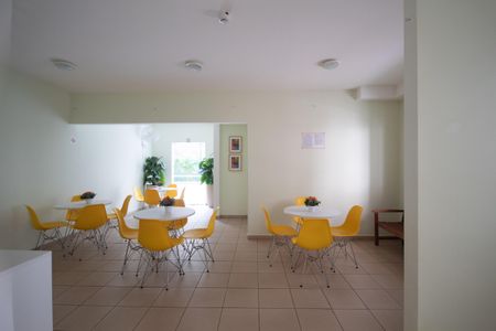 Apartamento à venda com 69m², 3 quartos e 1 vagaÁrea comum - Salão de festas