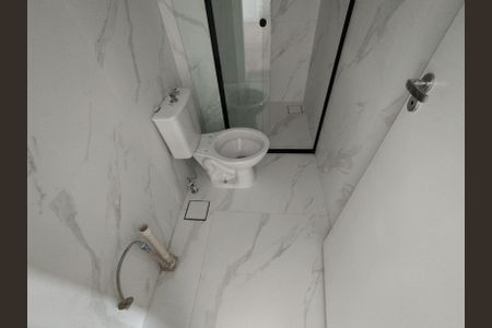 Apartamento à venda com 33m², 2 quartos e sem vaga Apartamento à venda com 33m², 2 quartos e sem vagaBanheiro - torneira