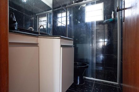 Casa de condomínio à venda com 65m², 2 quartos e 1 vagaBanheiro social 