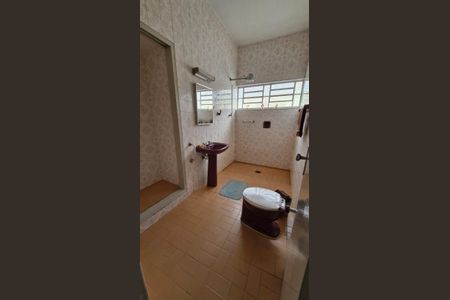 Casa para alugar com 181m², 3 quartos e 1 vagaBanheiro 2