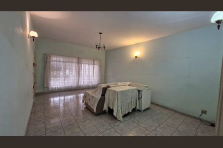 Casa para alugar com 181m², 3 quartos e 1 vagaSala