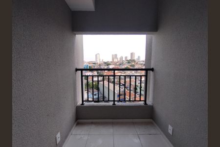 Apartamento à venda com 33m², 2 quartos e sem vaga Apartamento à venda com 33m², 2 quartos e sem vagaVaranda