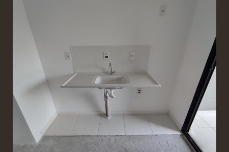 Apartamento à venda com 33m², 2 quartos e sem vaga Apartamento à venda com 33m², 2 quartos e sem vagaCozinha - Torneira