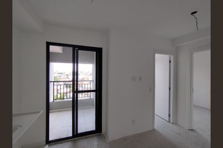 Apartamento à venda com 33m², 2 quartos e sem vaga Apartamento à venda com 33m², 2 quartos e sem vagaSala/Cozinha