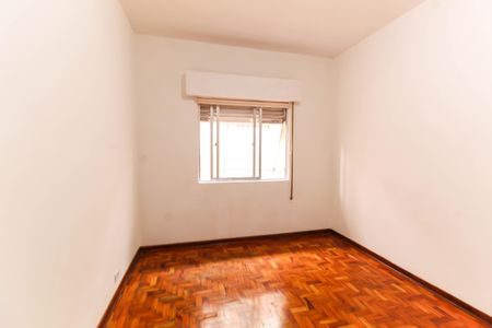 Quarto 2 de casa para alugar com 2 quartos, 110m² em Cidade Mãe do Céu, São Paulo