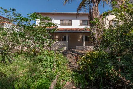 Casa para alugar com 150m², 3 quartos e 1 vagaQuintal
