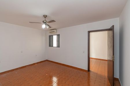 Casa para alugar com 150m², 3 quartos e 1 vagaQuarto 1
