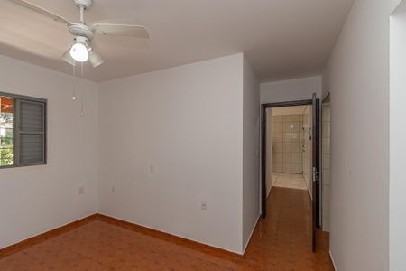 Casa para alugar com 150m², 3 quartos e 1 vagaSuite 