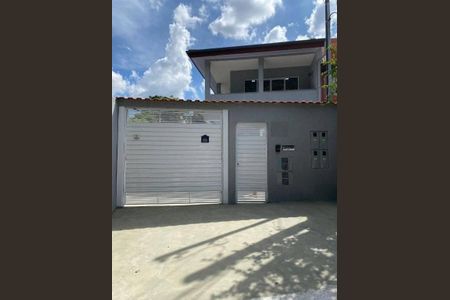 Casa à venda com 233m², 4 quartos e sem vaga