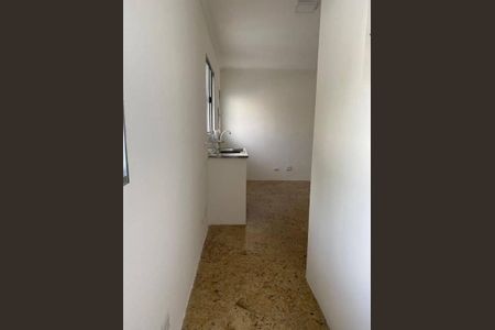 Casa à venda com 233m², 4 quartos e sem vaga
