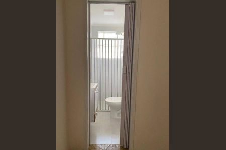 Casa à venda com 233m², 4 quartos e sem vaga