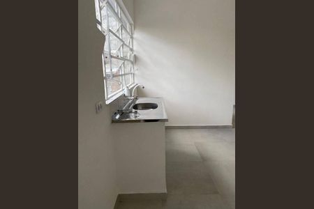 Casa à venda com 233m², 4 quartos e sem vaga