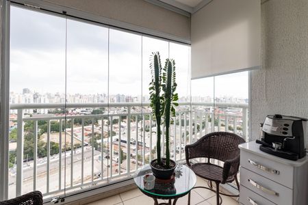 Apartamento à venda com 51m², 2 quartos e 1 vagaVaranda
