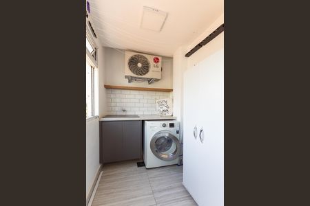 Apartamento para alugar com 64m², 1 quarto e 1 vagaÁrea de Serviço
