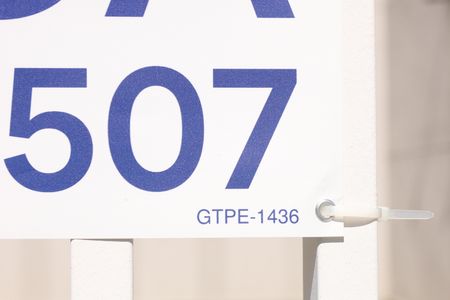Apartamento para alugar com 17m², 1 quarto e sem vaga Apartamento para alugar com 17m², 1 quarto e sem vagaPlaca instalada na fachada do condomínio - Código da placa: GTPE-1436