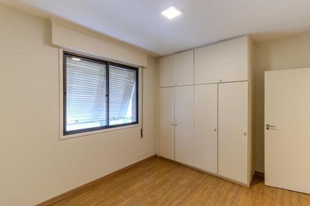 Apartamento à venda com 209m², 3 quartos e 1 vagaQuarto 2