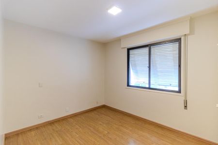 Apartamento à venda com 209m², 3 quartos e 1 vagaQuarto 2
