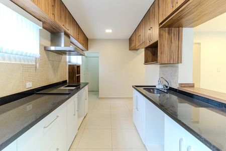 Apartamento à venda com 209m², 3 quartos e 1 vagaCozinha