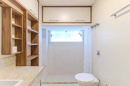 Apartamento à venda com 209m², 3 quartos e 1 vagaBanheiro Social