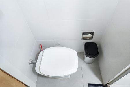 Banheiro  de apartamento para alugar com 1 quarto, 18m² em Centro, Rio de Janeiro