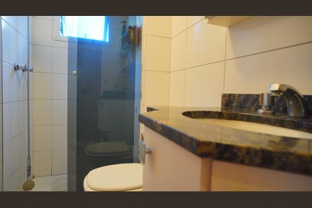 Apartamento à venda com 69m², 2 quartos e 1 vagaBanheiro suite 1