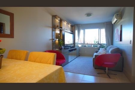 Sala de apartamento à venda com 2 quartos, 69m² em Boa Vista, Porto Alegre