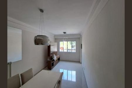 Casa à venda com 3 quartos, 129m² em Cupecê, São Paulo