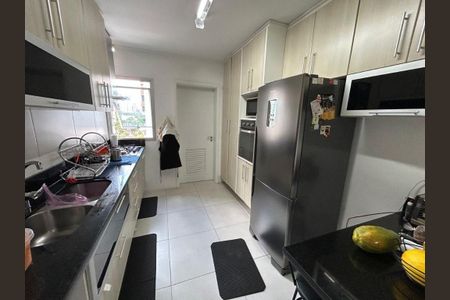 Apartamento à venda com 150m², 4 quartos e 3 vagas