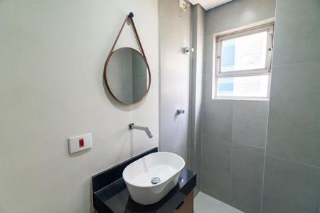 Apartamento à venda com 76m², 2 quartos e 1 vaga