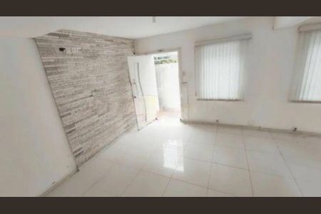 Casa à venda com 3 quartos, 88m² em Vila Morumbi, São Paulo