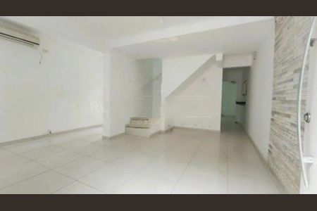 Casa à venda com 3 quartos, 88m² em Vila Morumbi, São Paulo