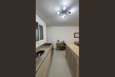 Apartamento à venda com 60m², 2 quartos e 1 vagaSala - Cozinha