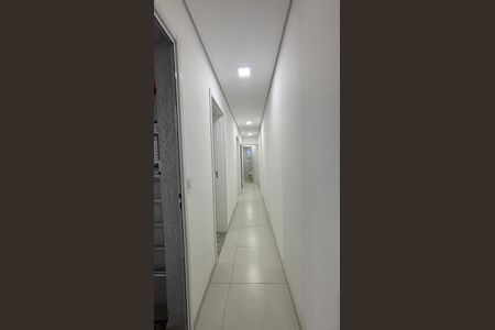 Apartamento à venda com 60m², 2 quartos e 1 vagaCorredor