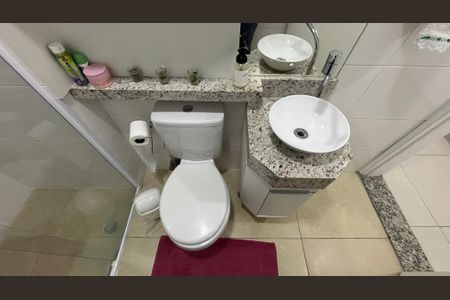 Apartamento à venda com 60m², 2 quartos e 1 vagaBanheiro 