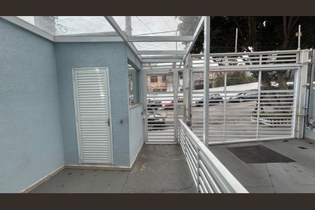 Apartamento à venda com 60m², 2 quartos e 1 vagaEntrada