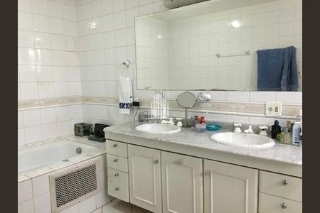 Casa à venda com 4 quartos, 396m² em Vila da Saúde, São Paulo