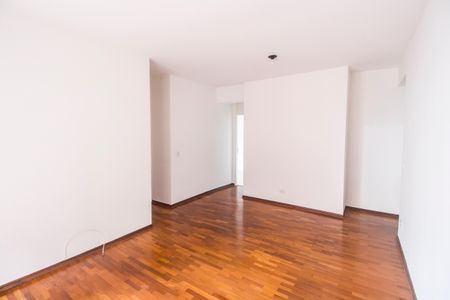 Apartamento para alugar com 75m², 3 quartos e 2 vagasSala 