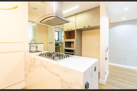 Apartamento para alugar com 170m², 2 quartos e 2 vagas Apartamento para alugar com 170m², 2 quartos e 2 vagasCozinha
