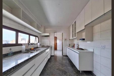 Apartamento à venda com 280m², 4 quartos e 4 vagas