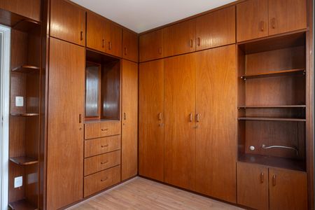 Apartamento para alugar com 99m², 3 quartos e 1 vaga Apartamento para alugar com 99m², 3 quartos e 1 vagaQuarto 3